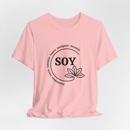 Soy Encantadora Short Sleeve Tee