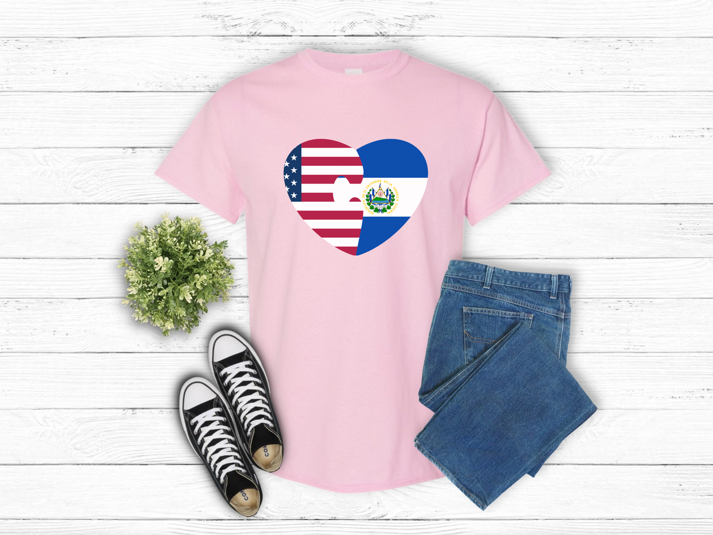 USA El Salvador Heart T-Shirt